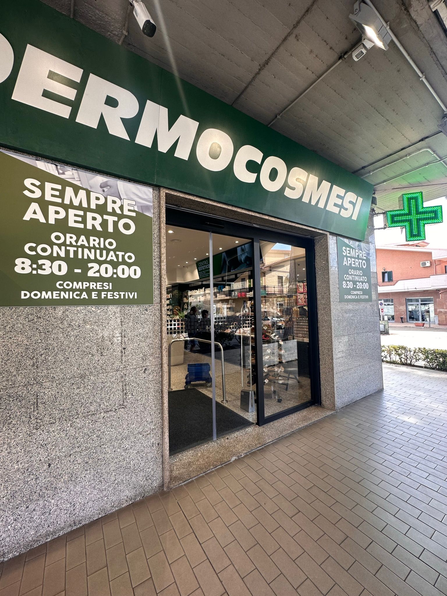 Farmacia Rossetti La Farmacia Rossetti di Villanova di Guidonia si
